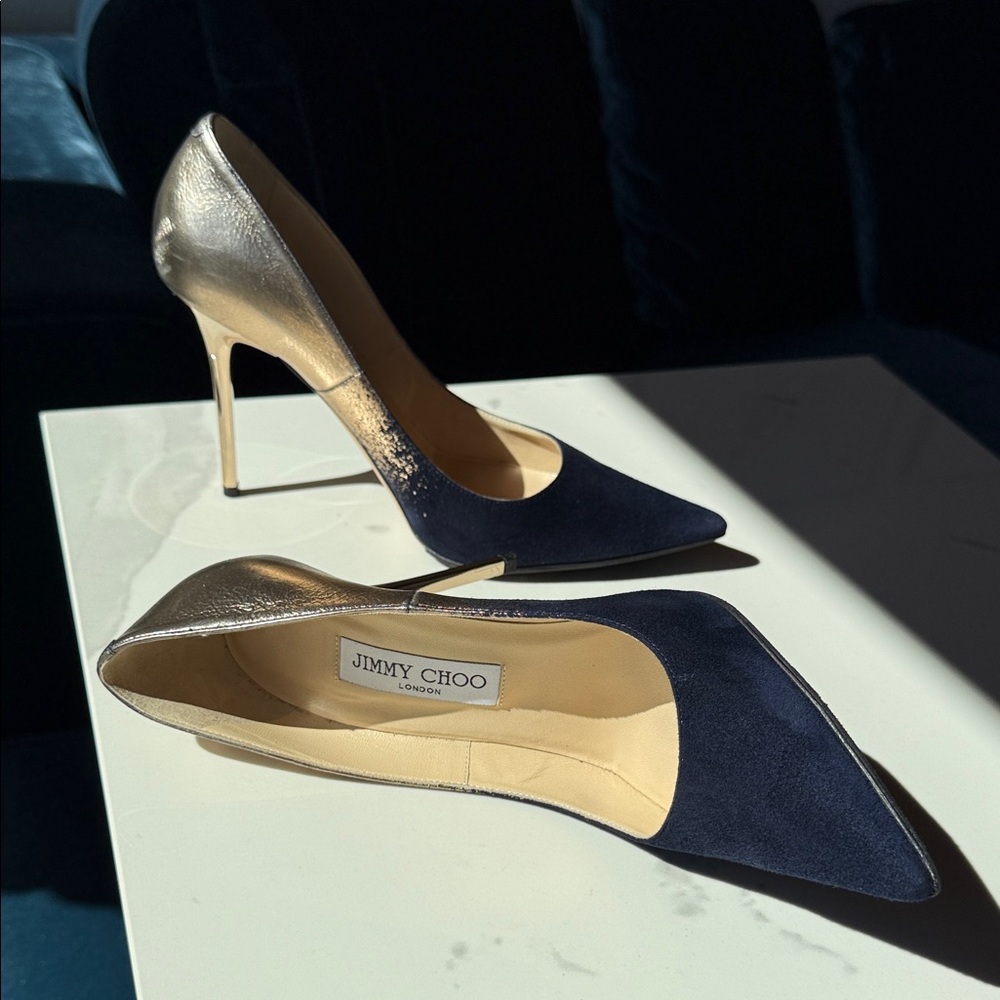 Jimmy Choo Elegant Navy and Gold Heels - Picture 3 of 9
